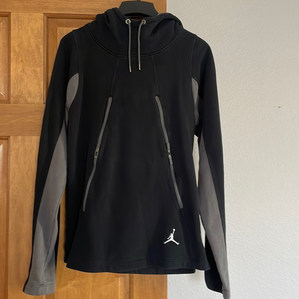 Men’s Jordan Hoodie Size Small